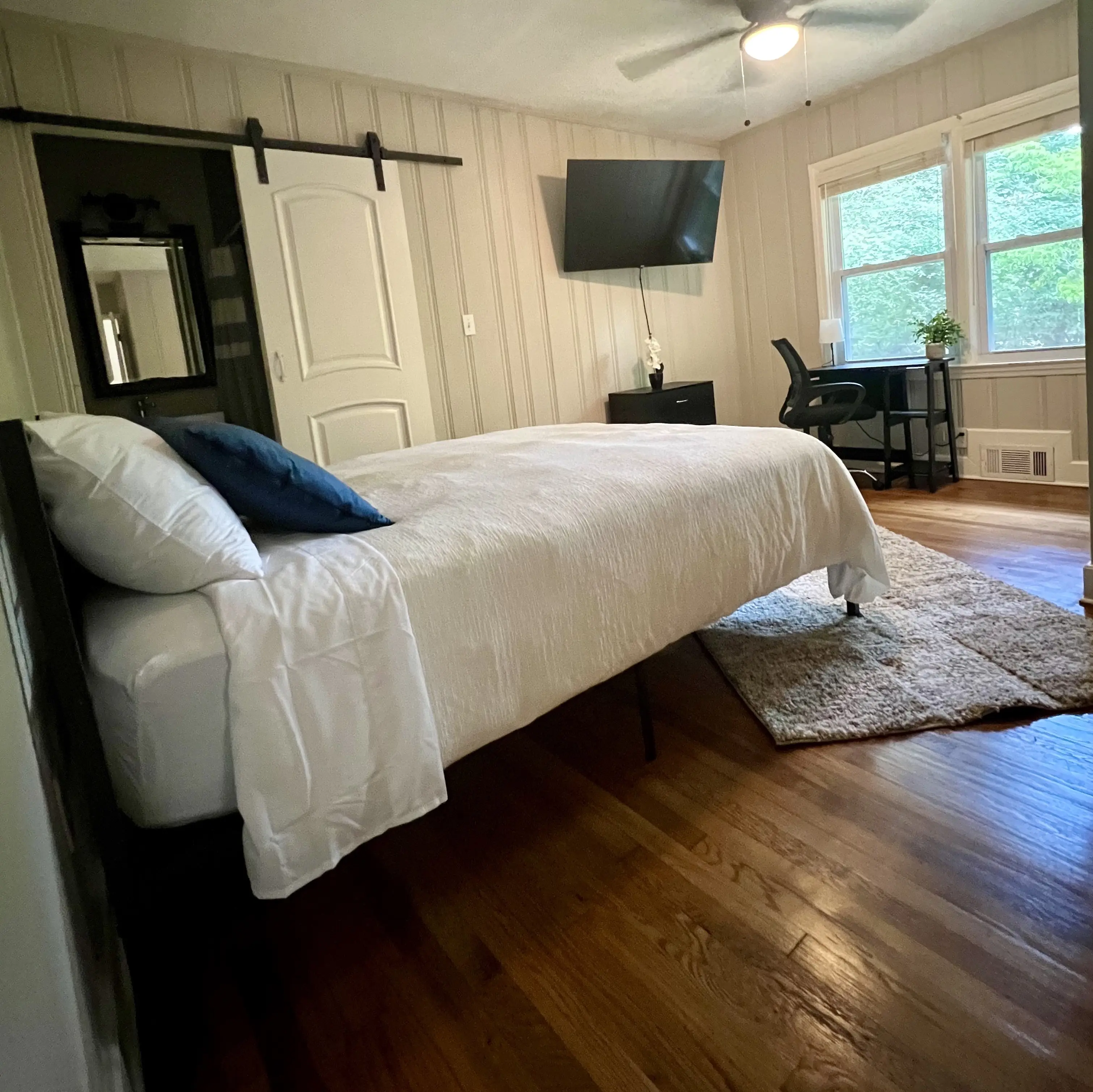 Room Judah